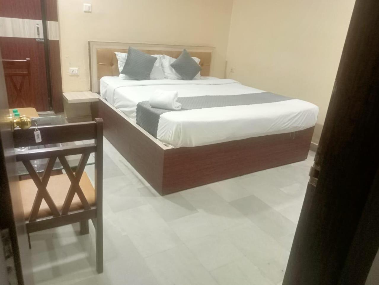 The Prestige Hotel & Convention Panposh Εξωτερικό φωτογραφία